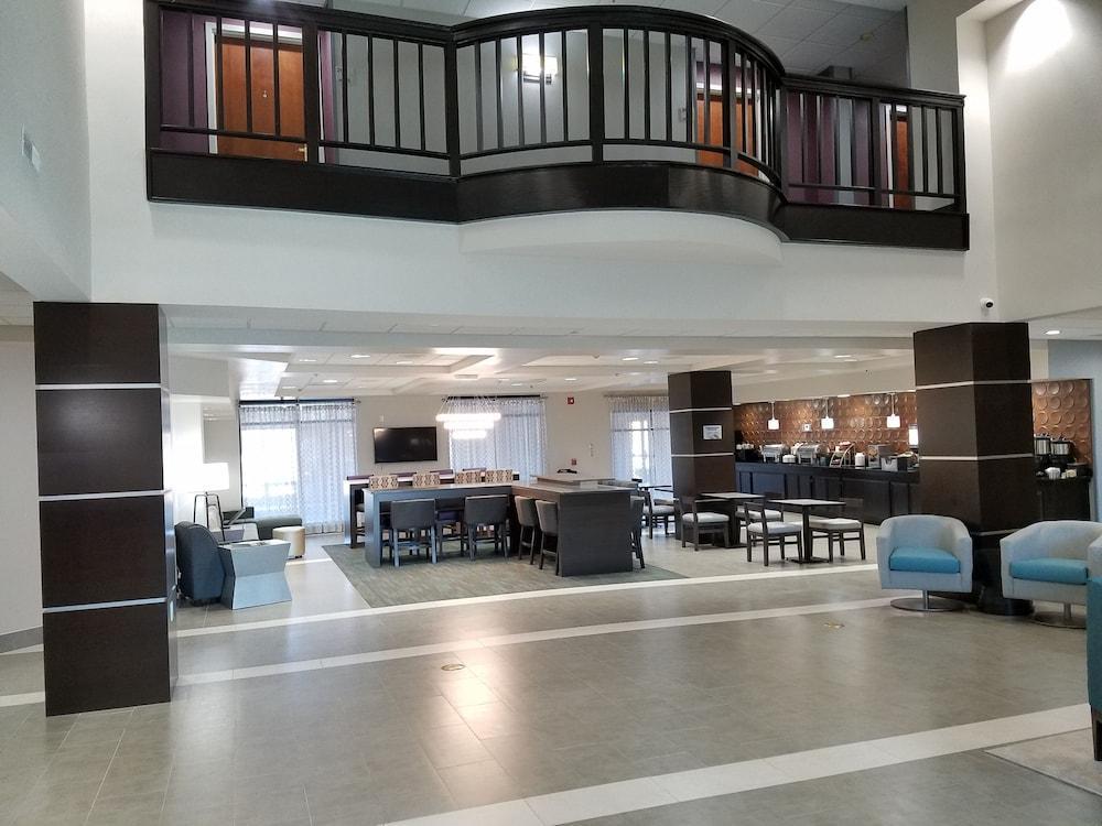 Comfort Inn & Suites Columbus North Luaran gambar