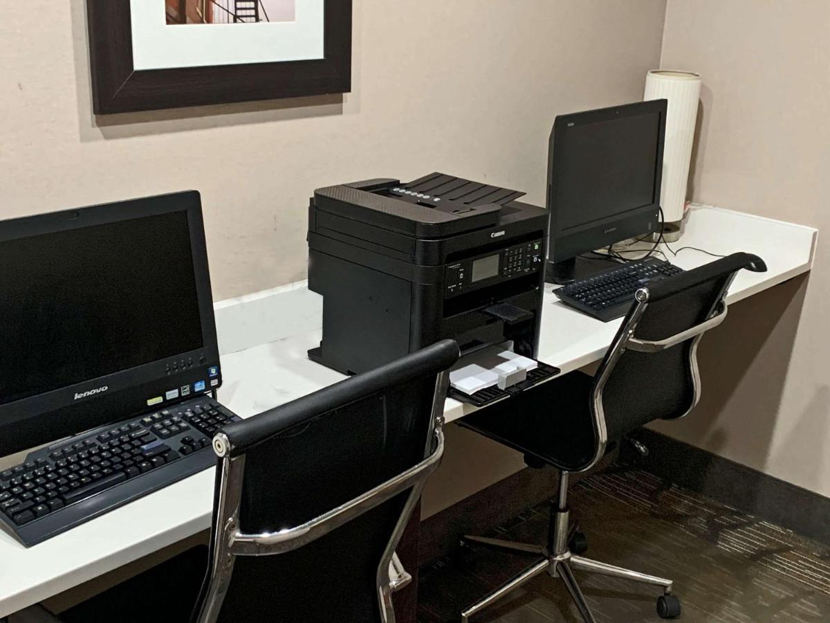Comfort Inn & Suites Columbus North Luaran gambar