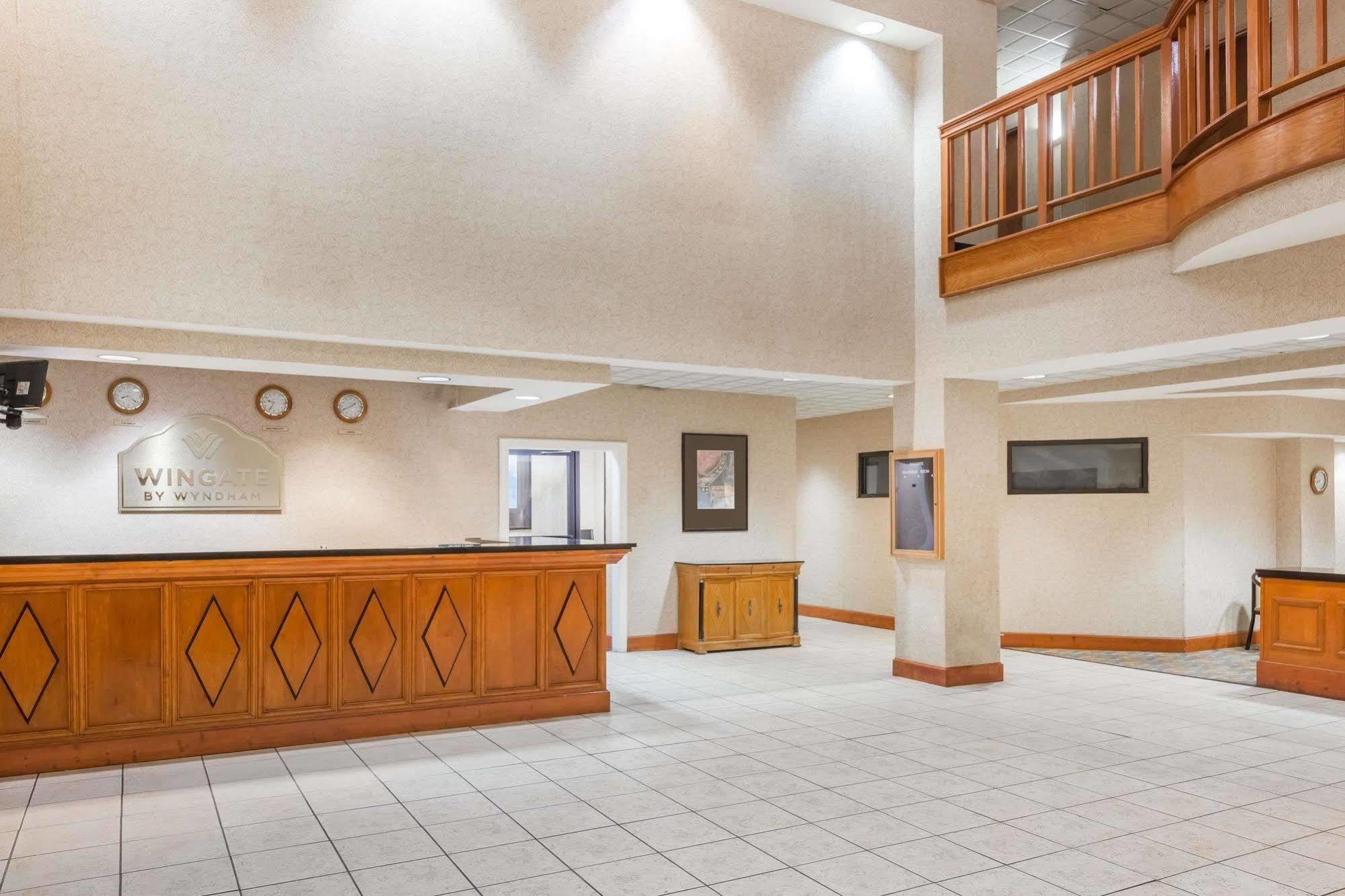Comfort Inn & Suites Columbus North Luaran gambar